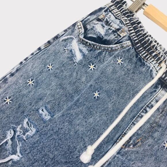EASEL High Rise Floral Embroidered Distressed Straight Leg Drawstring Jeans Sz L - Picture 3 of 10